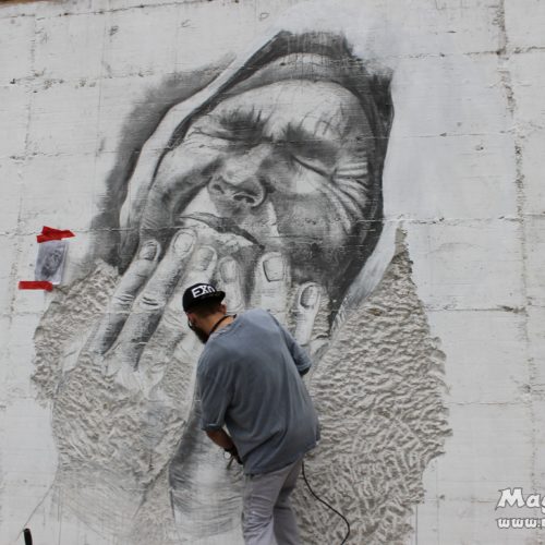 Umjetnici novu štetnicu u Visokom ukrašavaju muralom srebreničkih majki