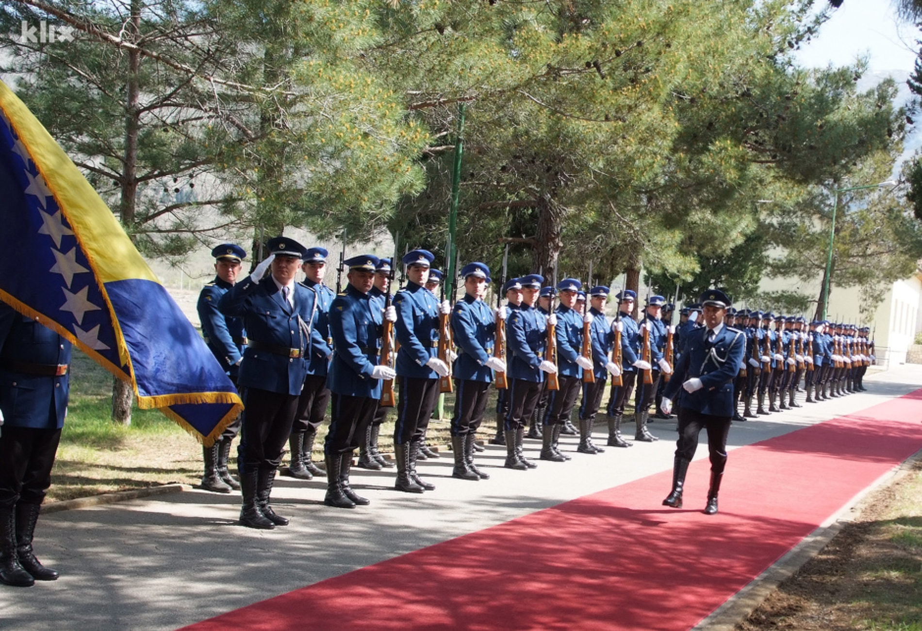 U Mostaru obilježena godišnjica Armije RBiH: Od golorukih dobrovoljaca do vojne sile (FOTO)
