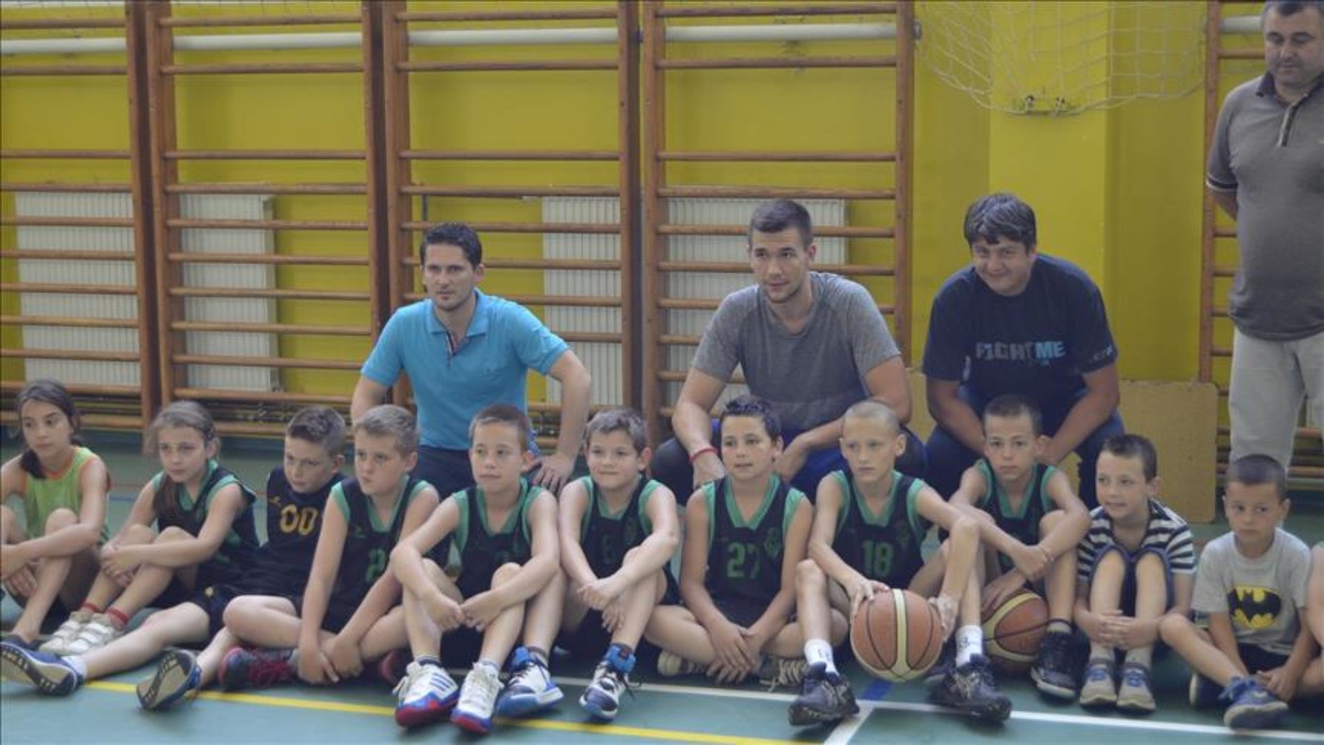 Emir Sulejmanović posjetio rodnu Srebrenicu, trenirao s košarkašima Gubera