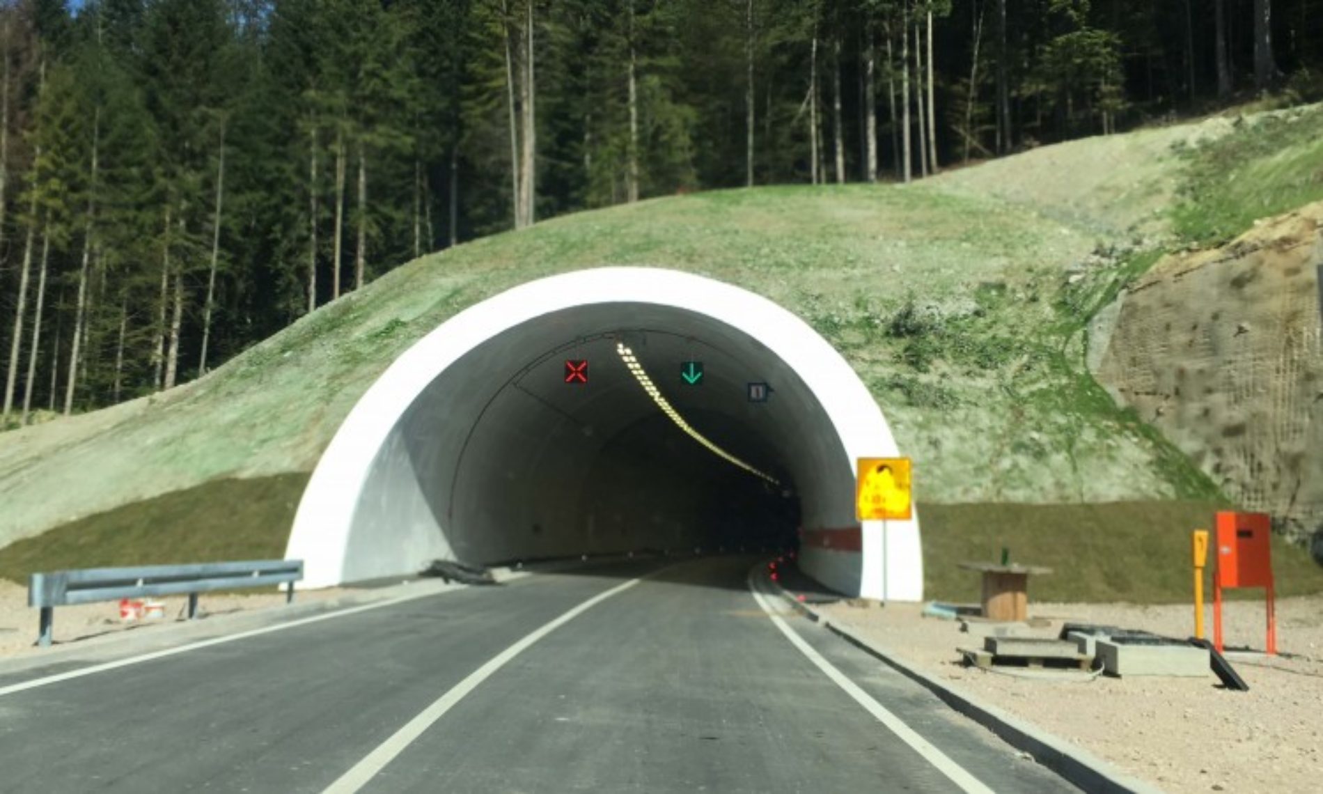 VIDEO / Tunel Karaula od utorka u prometu: skraćuje put između Sarajeva i Tuzle