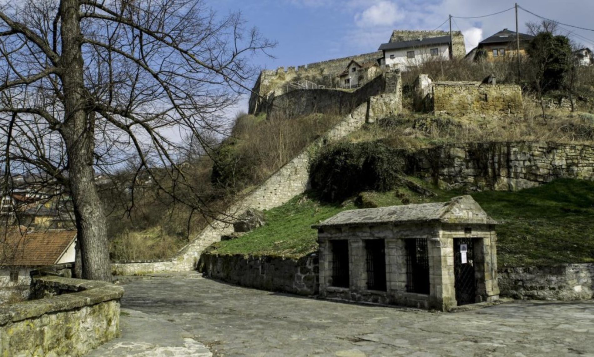 Bosanski kraljevski grad Jajce: Katakombe i dio starog grada bi se mogli naći na UNESCO Listi svjetske baštine