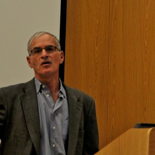 Dr. Norman Finkelstein: „Zapadnjaci hodaju okolo bez odjeće, a govore da su muslimani ‘nazadni’!“