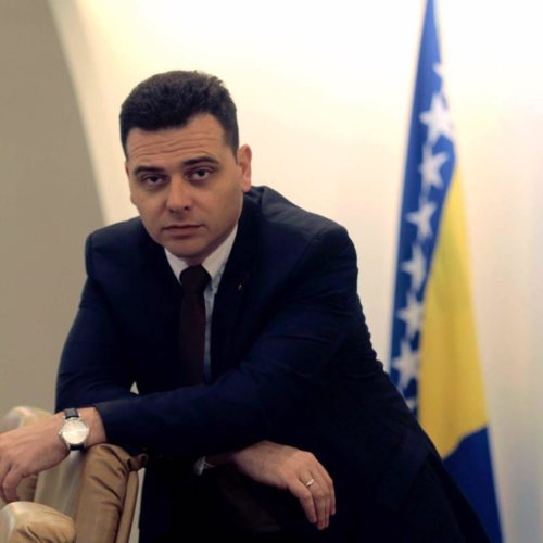 Bosanski parlamentarci uzvraćaju udarac: ‘Prijedlog rezolucije o želji za napredak Republike Hrvatske’