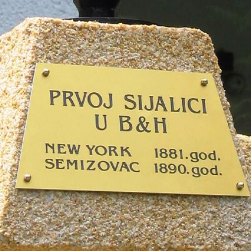 NEW YORK PA SEMIZOVAC: Prva sijalica u Bosni i Hercegovini