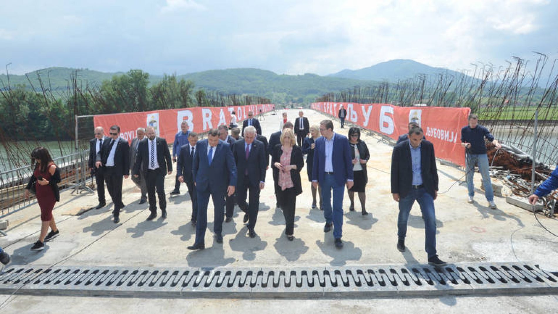 Bosna i Hercegovina daje milione ‘zajedničkoj’ Srbiji i RS-u