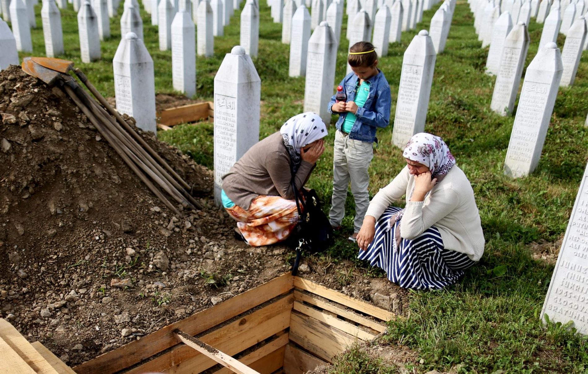 Komisija Vijeća Evrope: Srbija da prizna genocid u Srebrenici