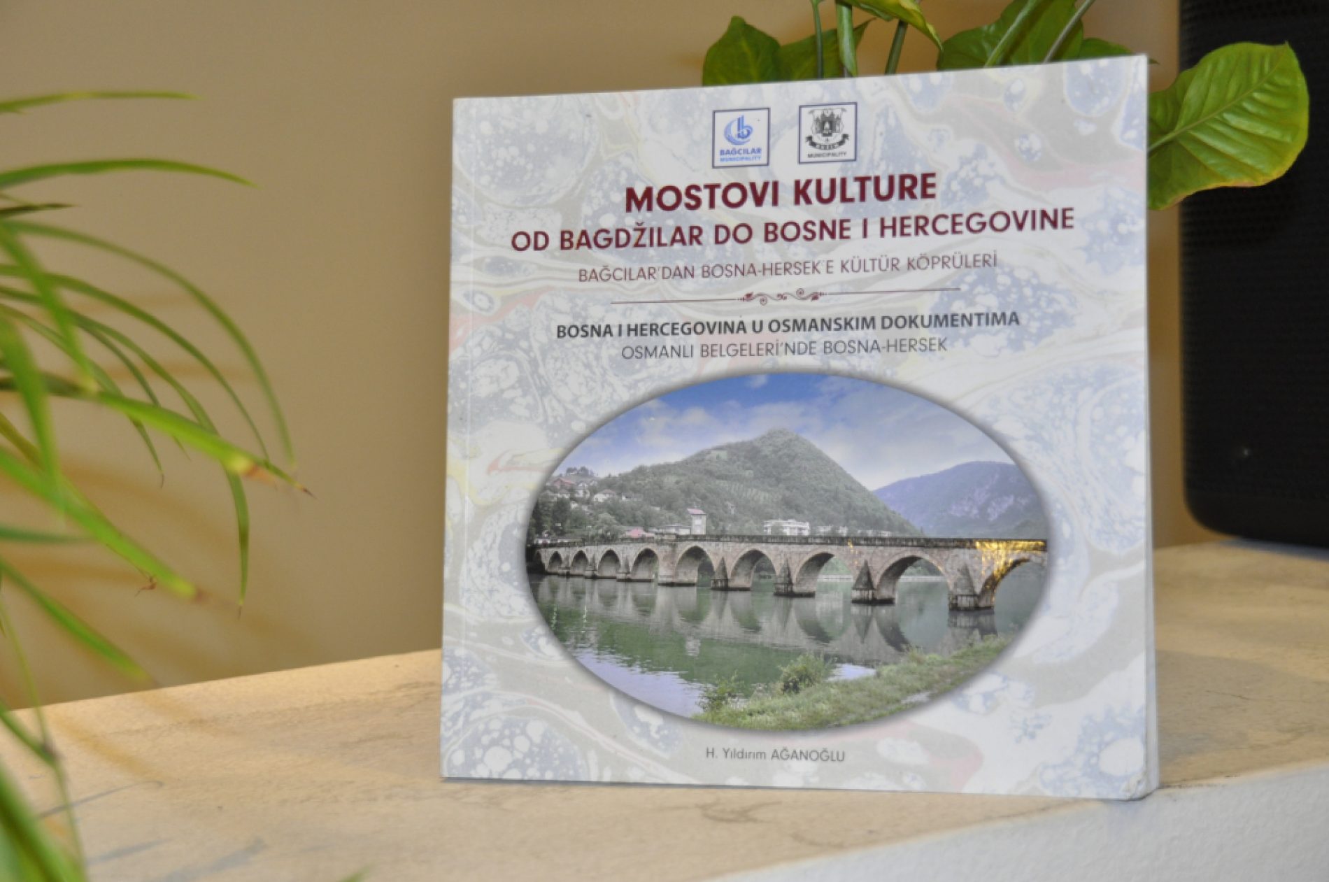 Promovisana knjiga “Bosna i Hercegovina u osmanskim dokumentima”