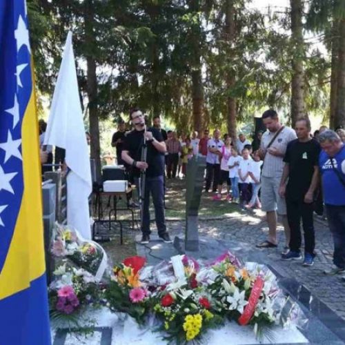 Hadžići: Na Brezovači obilježena 25. godišnjica od pogibije Čedomira Domuza