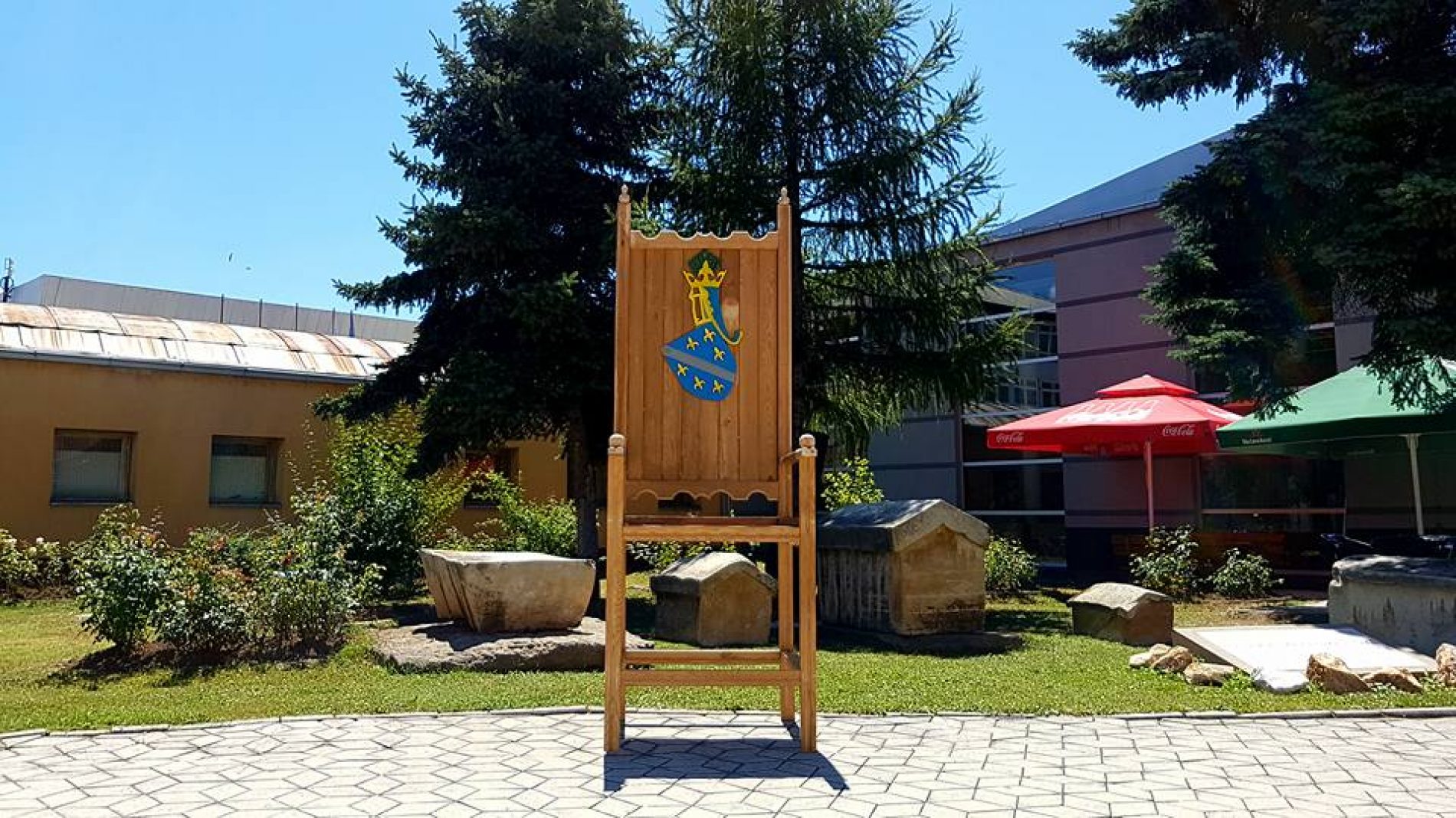 Kakanj: Replika prijestolne stolice bosanskih vladara (Foto)
