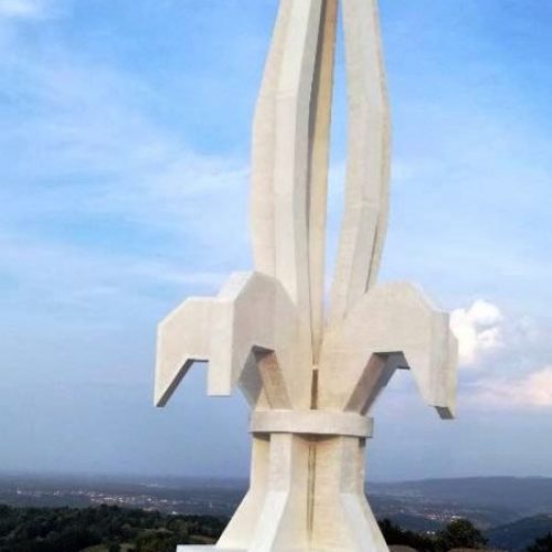 Kod Gradačca se podiže spomenik svim braniocima Bosne i Hercegovine
