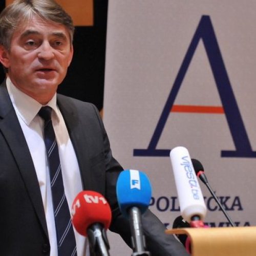Željko Komšić: Izetbegovićeva izjava bezazlena; Vučiću je potpuno jasno da je Kosovo nezavisna država