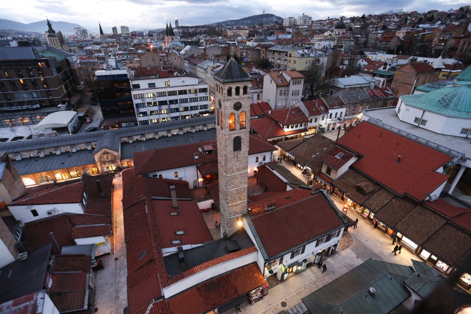 Sarajevski muvekit – pola stoljeća brine o jedinom satu u svijetu koji pokazuje lunarno vrijeme