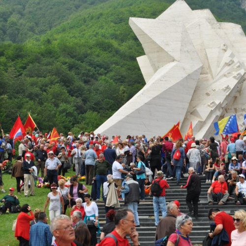 Bosanski i Crnogorski antifašisti na Tjentištu obilježili 75. godišnjicu bitke na Sutjesci