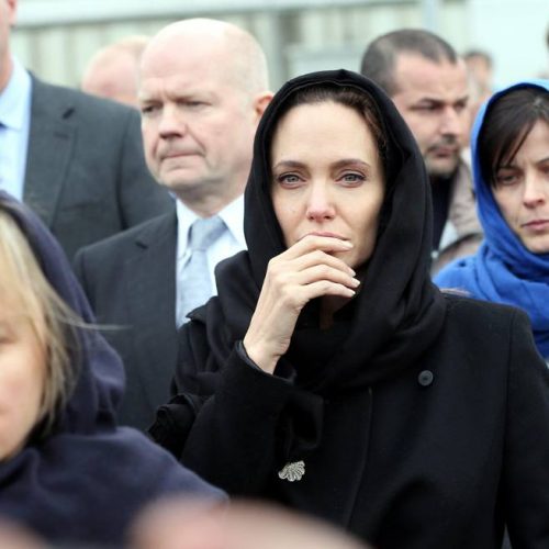 Angelina Jolie: Nikada nisam srela više hrabrijih, dostojanstvenijih i otpornijih žena od Majki Srebrenice