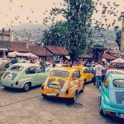 Fiat-Fićo Fest na Baščaršiji – izloženo 60 automobila