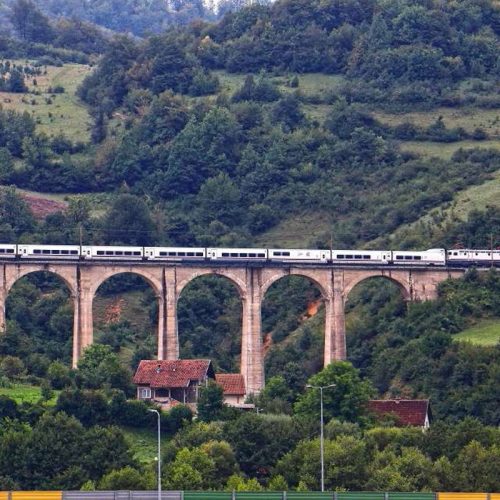 Željeznice FBiH- Prijevoz putnika povećan 34,18 posto, a prihod 66,73 posto