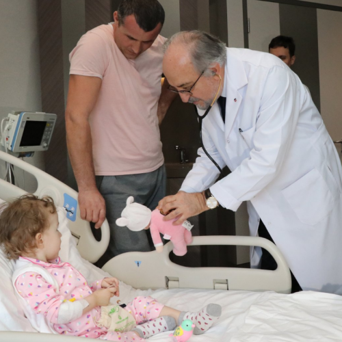 Dvije bosanske bebe se oporavljaju nakon uspješnih operacija u Istanbulu