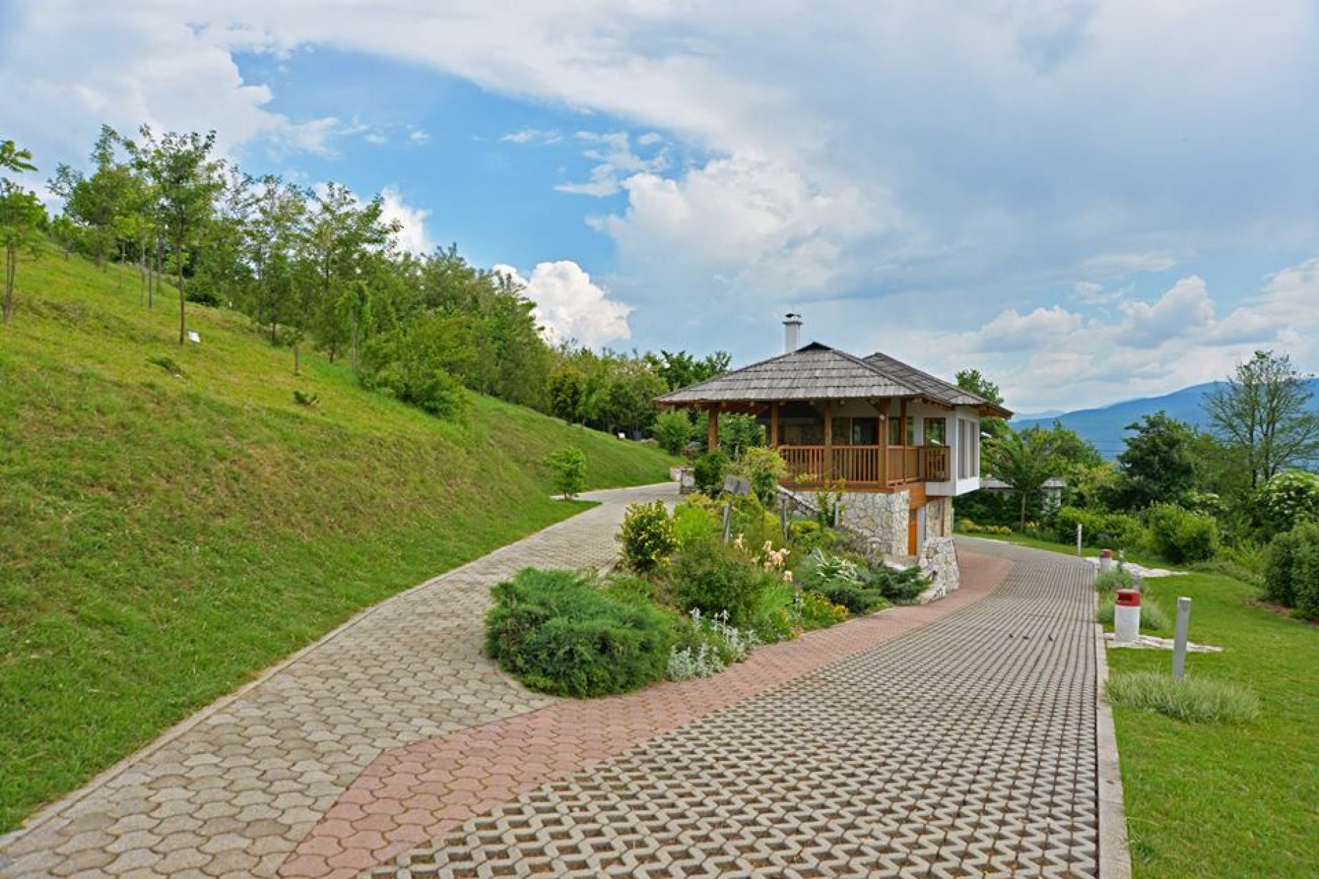Mojmilo: Eko-kuća i prelijepa zelena oaza nadomak Sarajeva