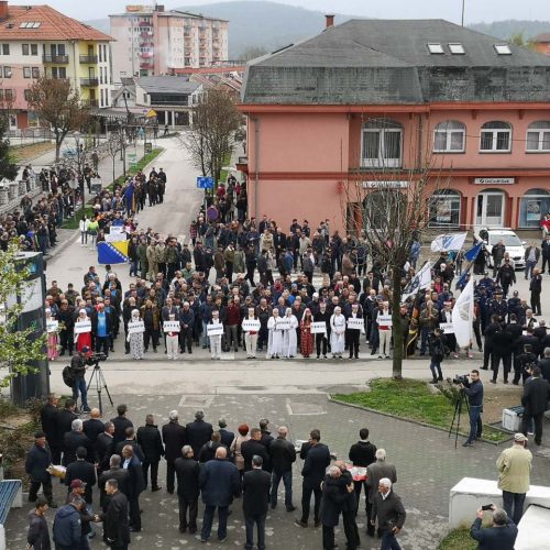 Kalesija: Obilježena 27. godišnjica formiranja Armije Republike Bosne i Hercegovine
