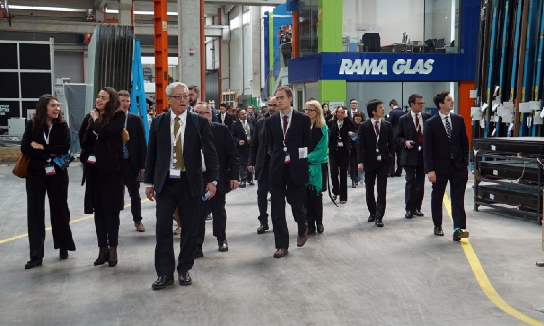 Delegacija EBRD posjetila najveću tvornicu za kaljenje stakla u regiji RAMA-GLAS