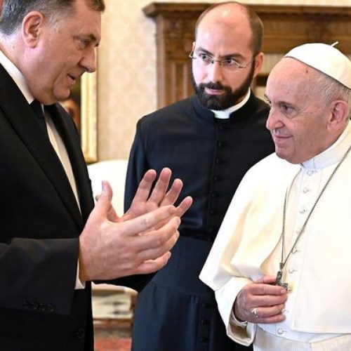 Papin sastanak sa Dodikom je diplomatska katastrofa Vatikana