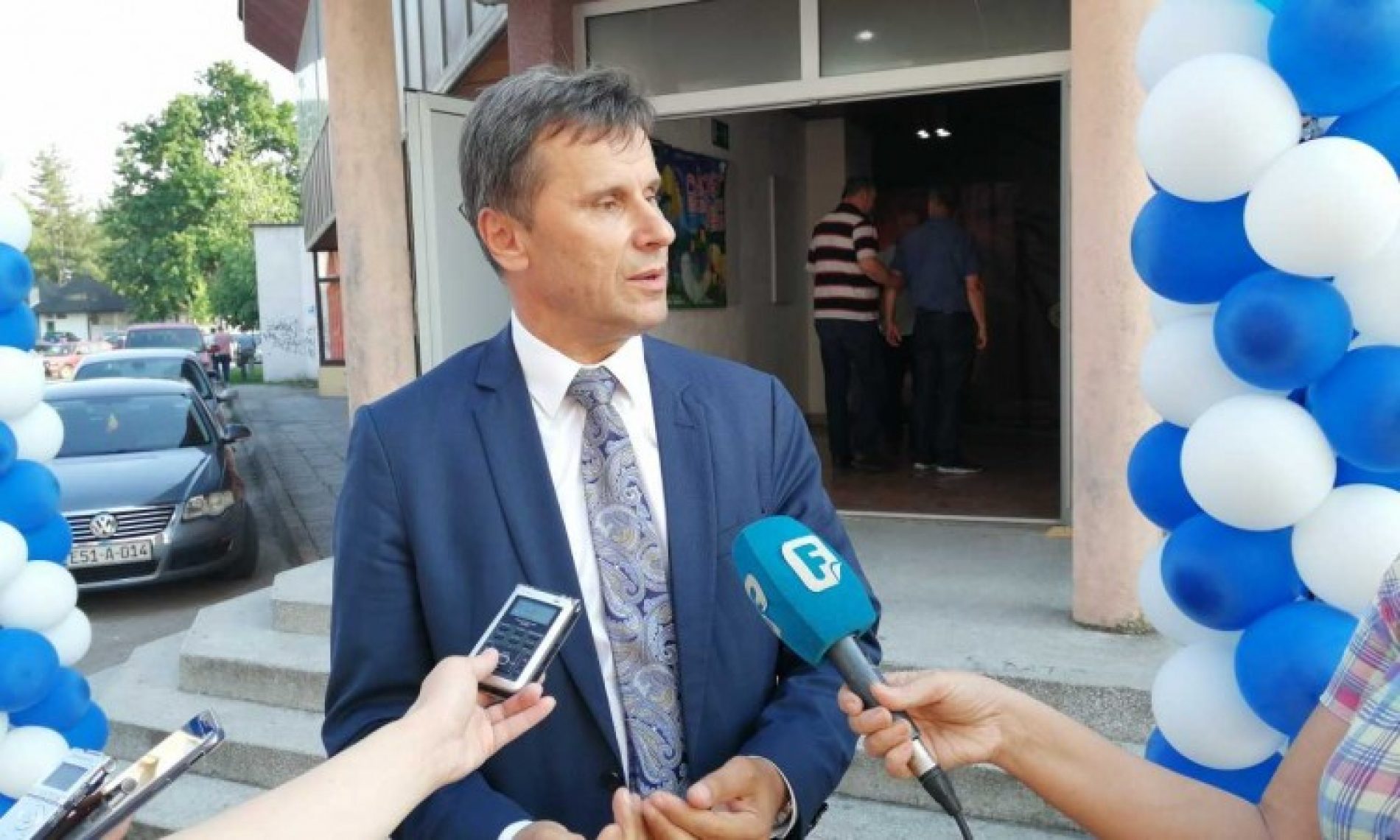 Premijer Novalić proglašen počasnim građaninom Živinica