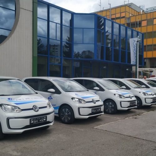 Elektroprivreda BiH predstavila šest novih električnih vozila i punionica