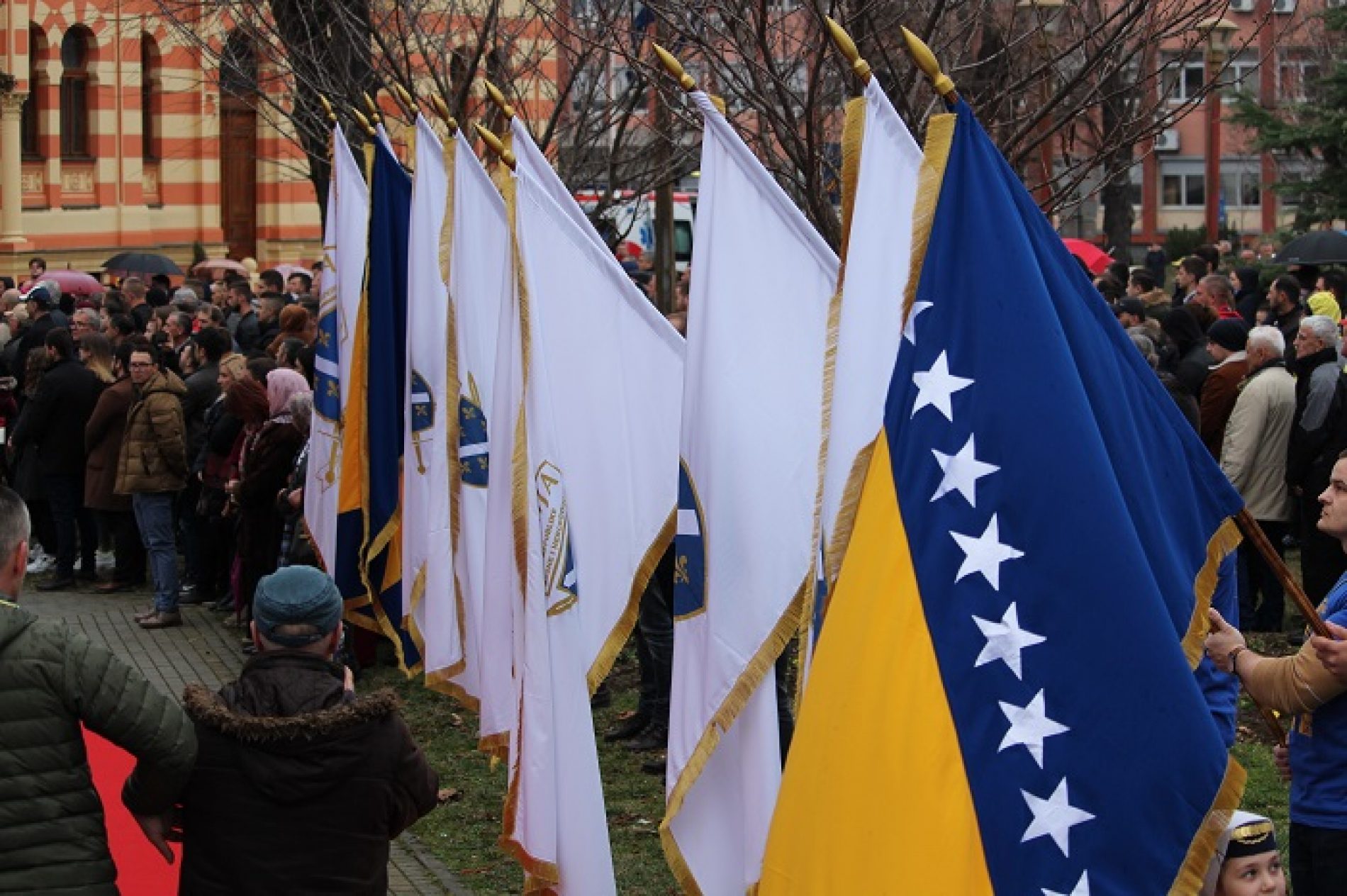 Hiljade Brčaka na obilježavanju Dana nezavisnosti Bosne i Hercegovine (FOTO)