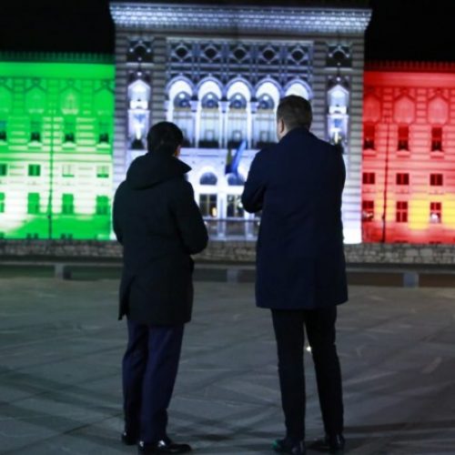 Sarajevo: Vijećnica u bojama italijanske zastave