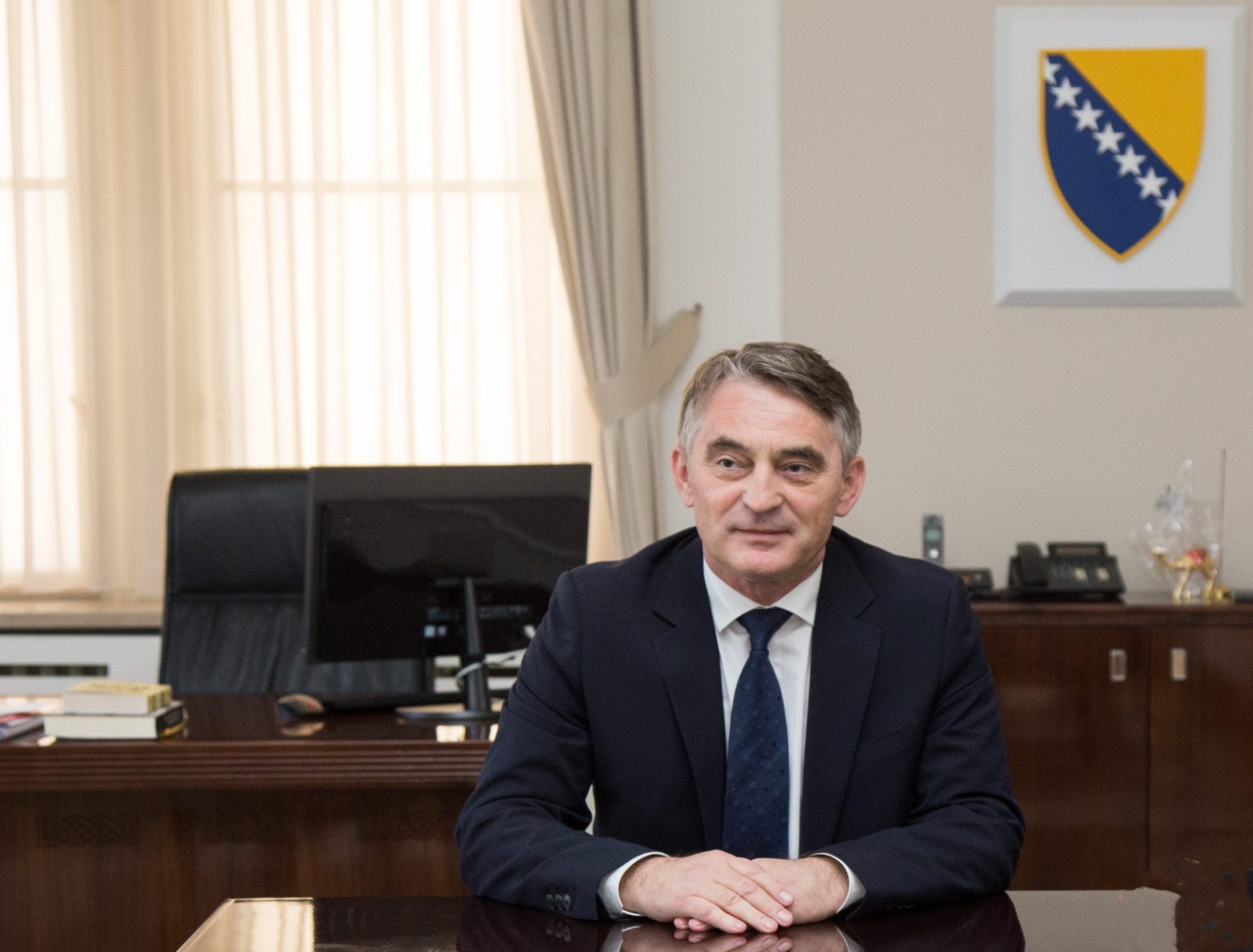 Komšić uputio čestitku svim Bosancima i Hercegovcima povodom 15. aprila – Dana Armije RBiH
