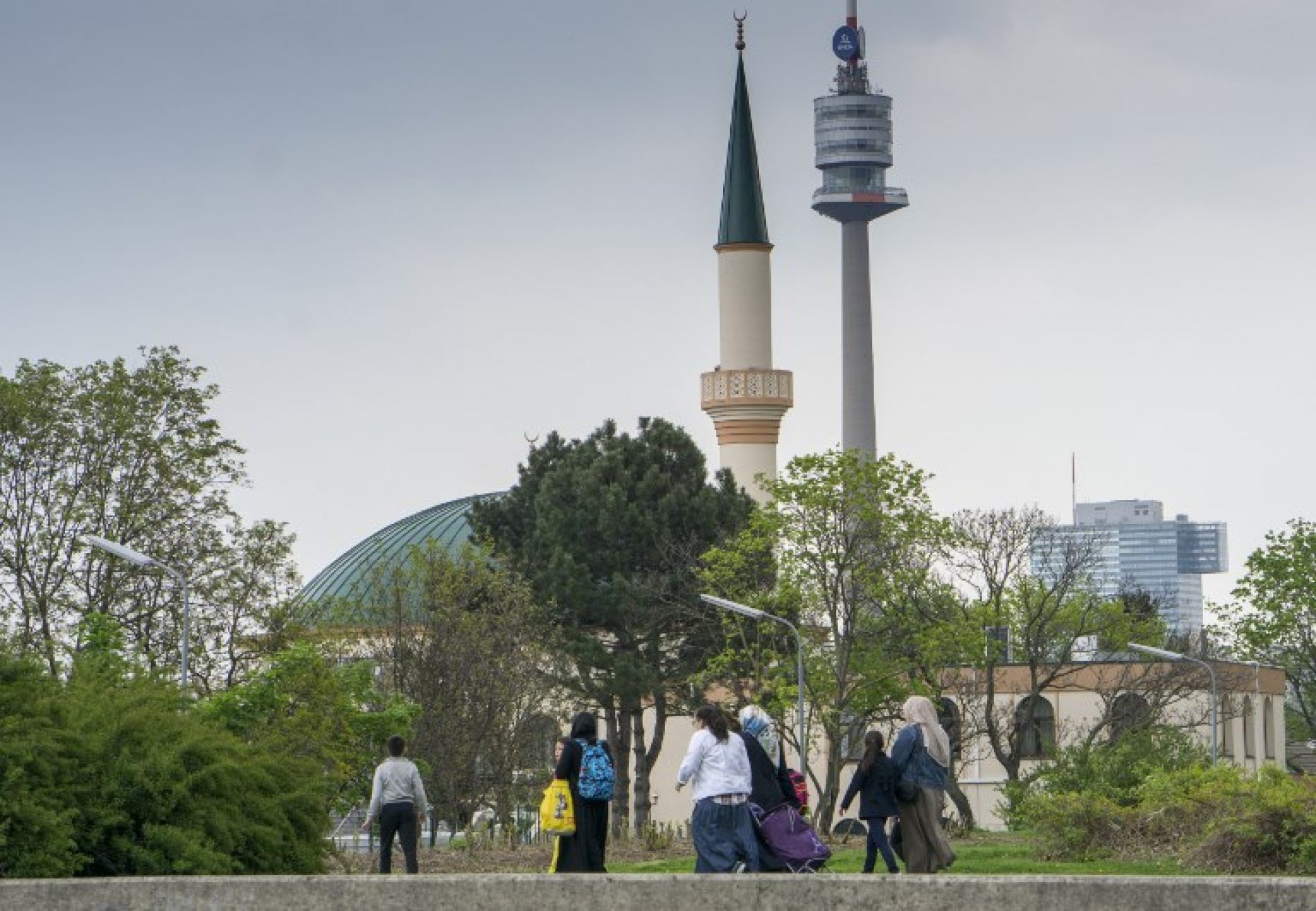 Kurcova vlada se sprema za pokretanje kontroverznog programa nadziranja muslimana u Austriji