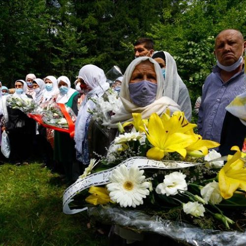 Obilježena godišnjica ubistva šestorice Srebreničana; kukavičke pucnje u leđa zarobljenih zločinci dokumentovali video snimcima