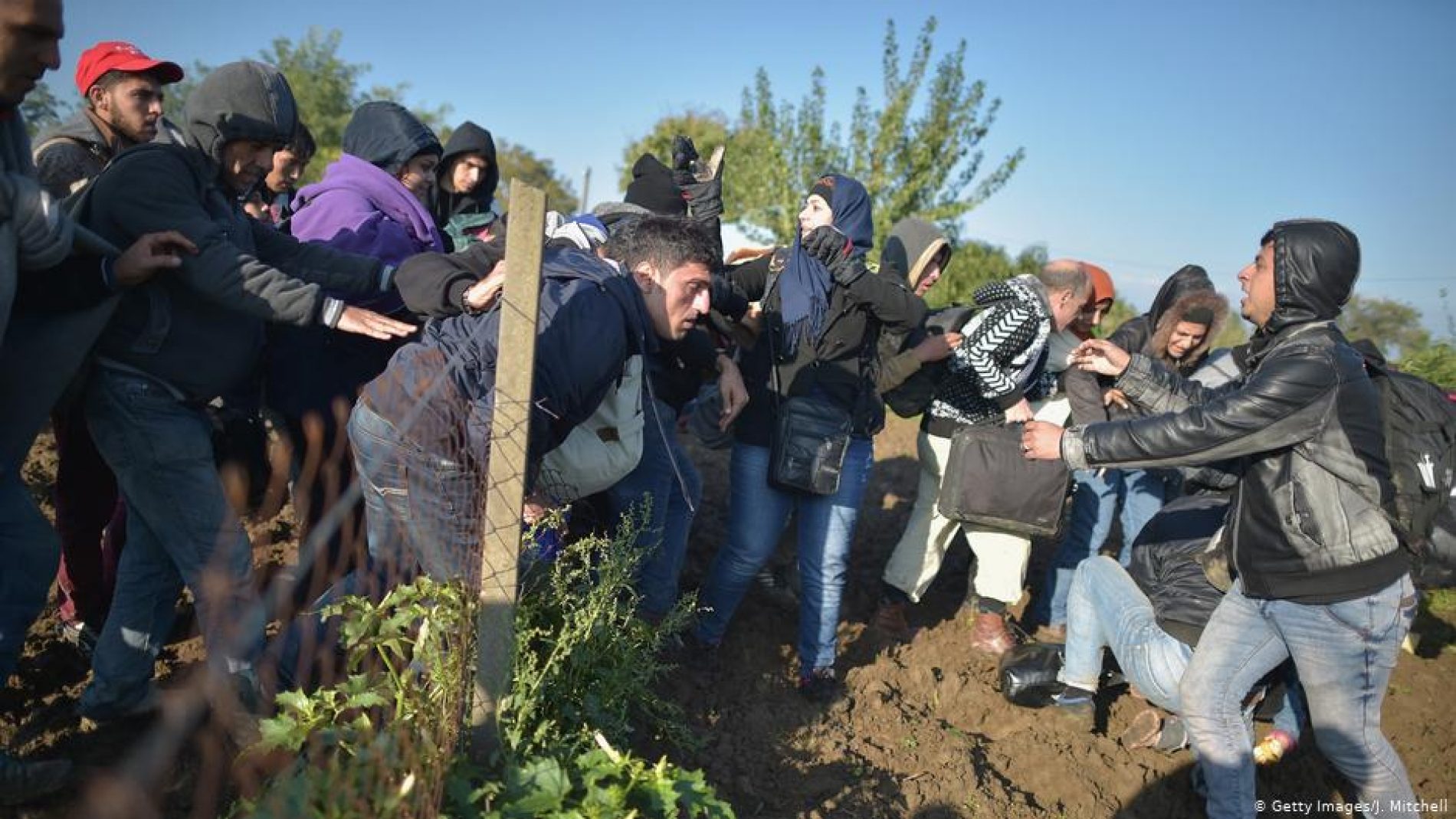 Tageszeitung: 12.000 migranata u Bihaću, Brisel i Berlin šute