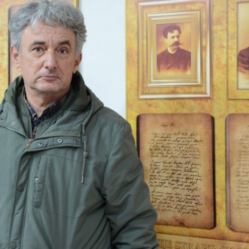 U Bitunji kod Stoca otkrivanje spomen ploče na rodnoj kući Alije Isakovića