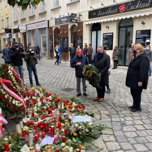 Ministrica Turković u Beču položila cvijeće i odala počast žrtvama terorističkog napada