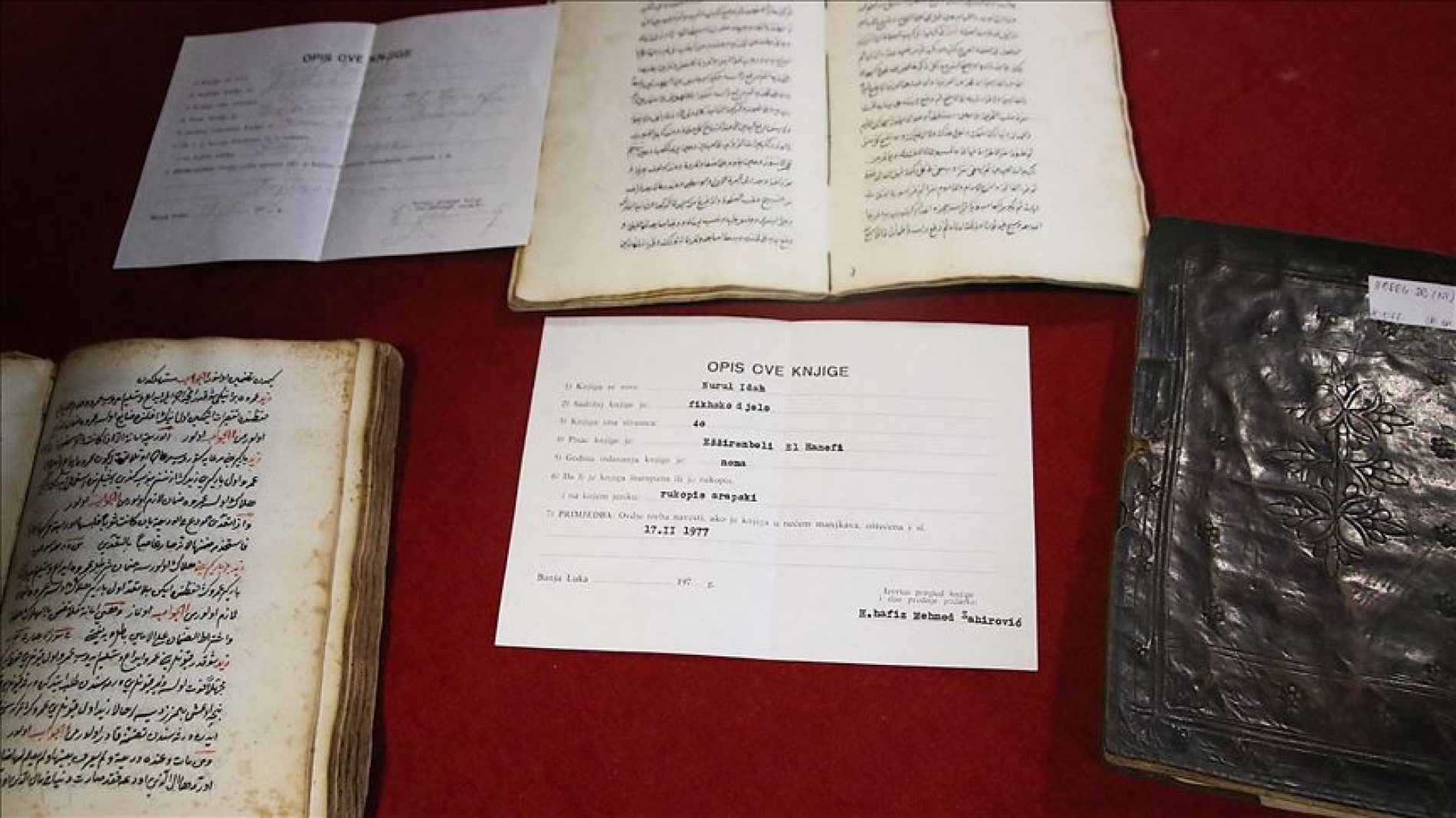 Zaštićena zbirka Ferhat-pašine biblioteke u Banjaluci čuva vijekovima stare rukopise