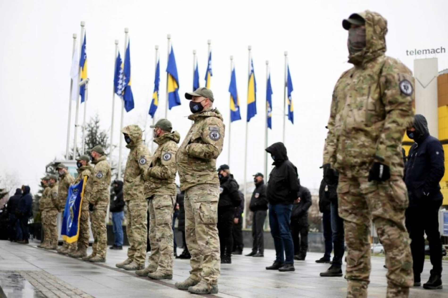 Održan protest zaposlenih u državnim institucijama Bosne i Hercegovine