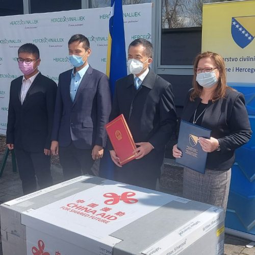 Kina donirala vakcine građanima Bosne i Hercegovine