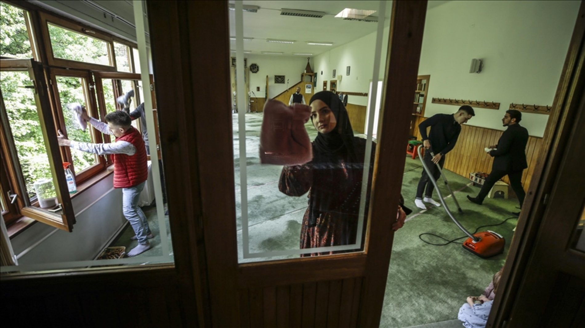 Sarajevo: Uoči Ramazanskog bajrama očišćene džamije