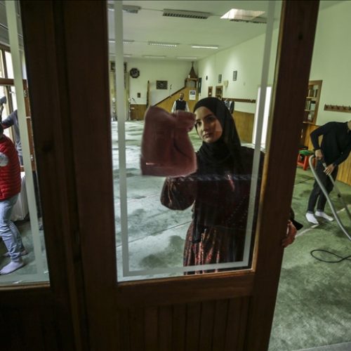 Sarajevo: Uoči Ramazanskog bajrama očišćene džamije