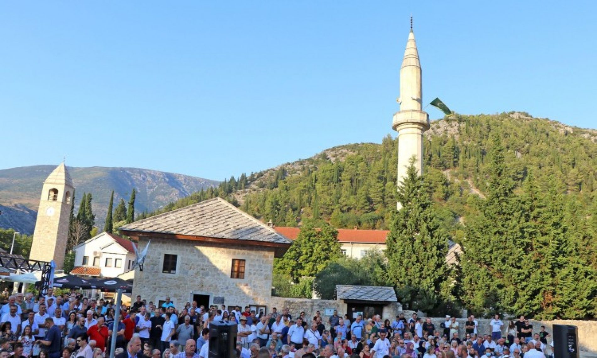 U Stocu otkriven spomenik poginulim pripadnicima Armije Bosne i Hercegovine (Video)