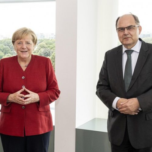 Kancelarka Merkel osigurala punu podršku visokom predstavniku Schmidtu
