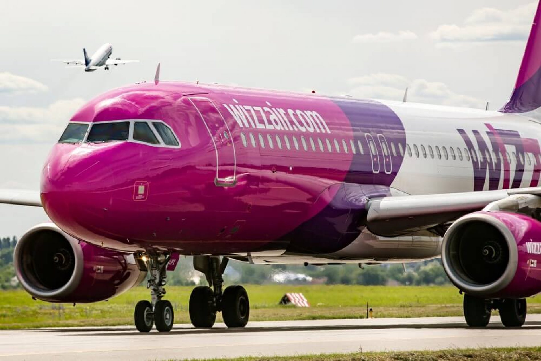 Wizz Air uspostavlja sedam novih linija iz Sarajeva i dodaje drugi avion u bazu