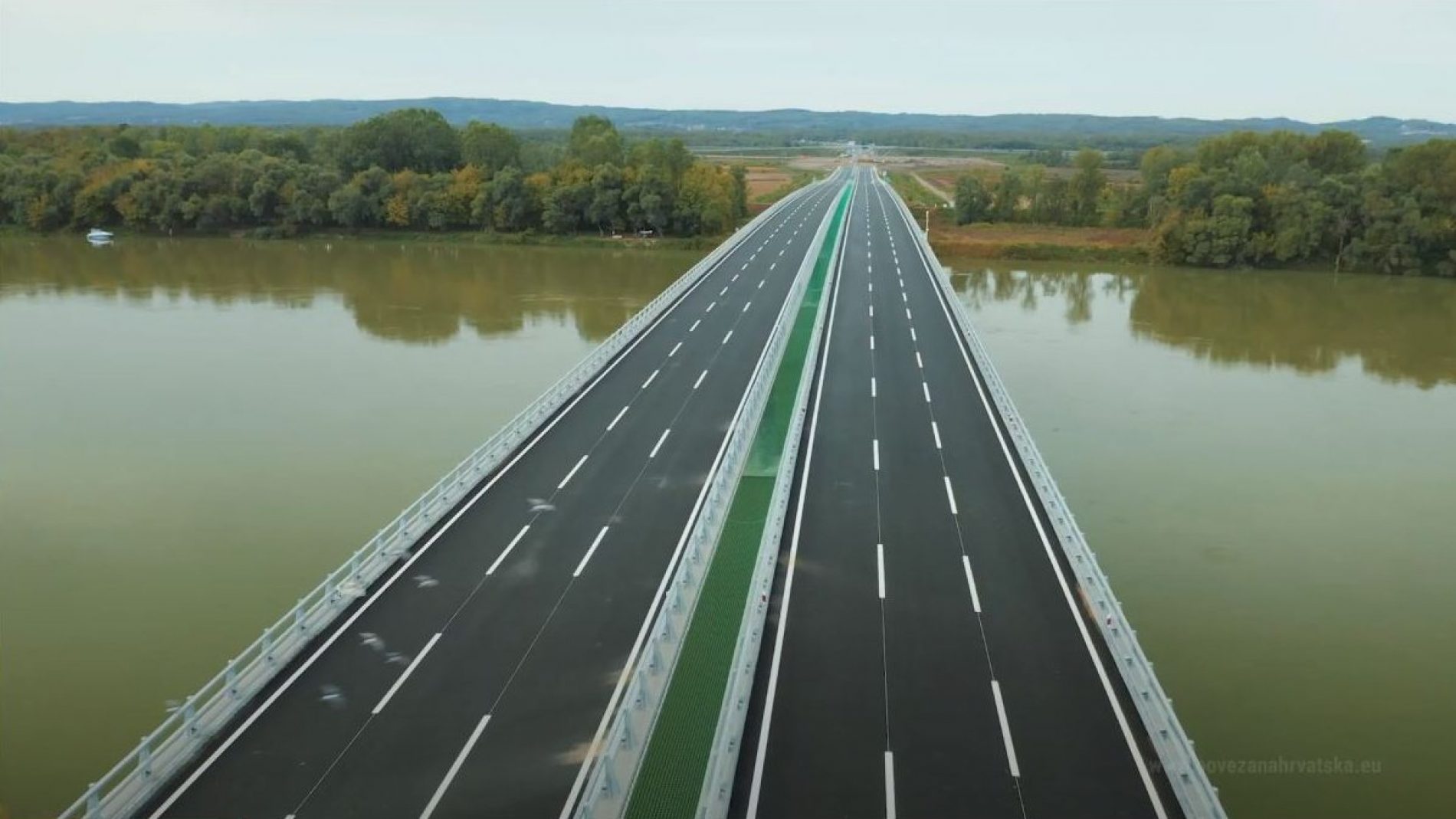 Na sjeveru Bosne otvoreno preko 10km autoceste, granični prelaz i most na Savi
