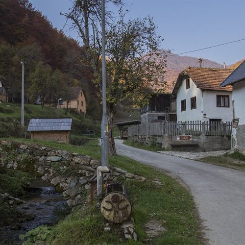 Selo srednjovjekovnih rudara i kovača: Sedam kuća u Vrancima nacionalni spomenik BiH