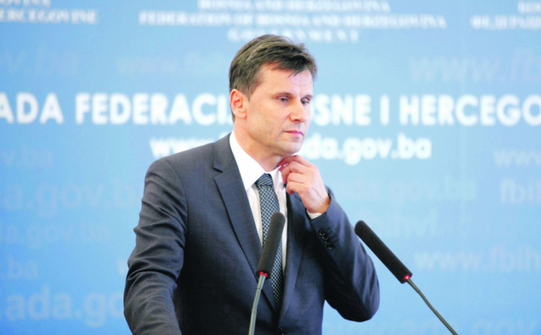 Premijer Novalić odbacio mogućnost poskupljenja struje