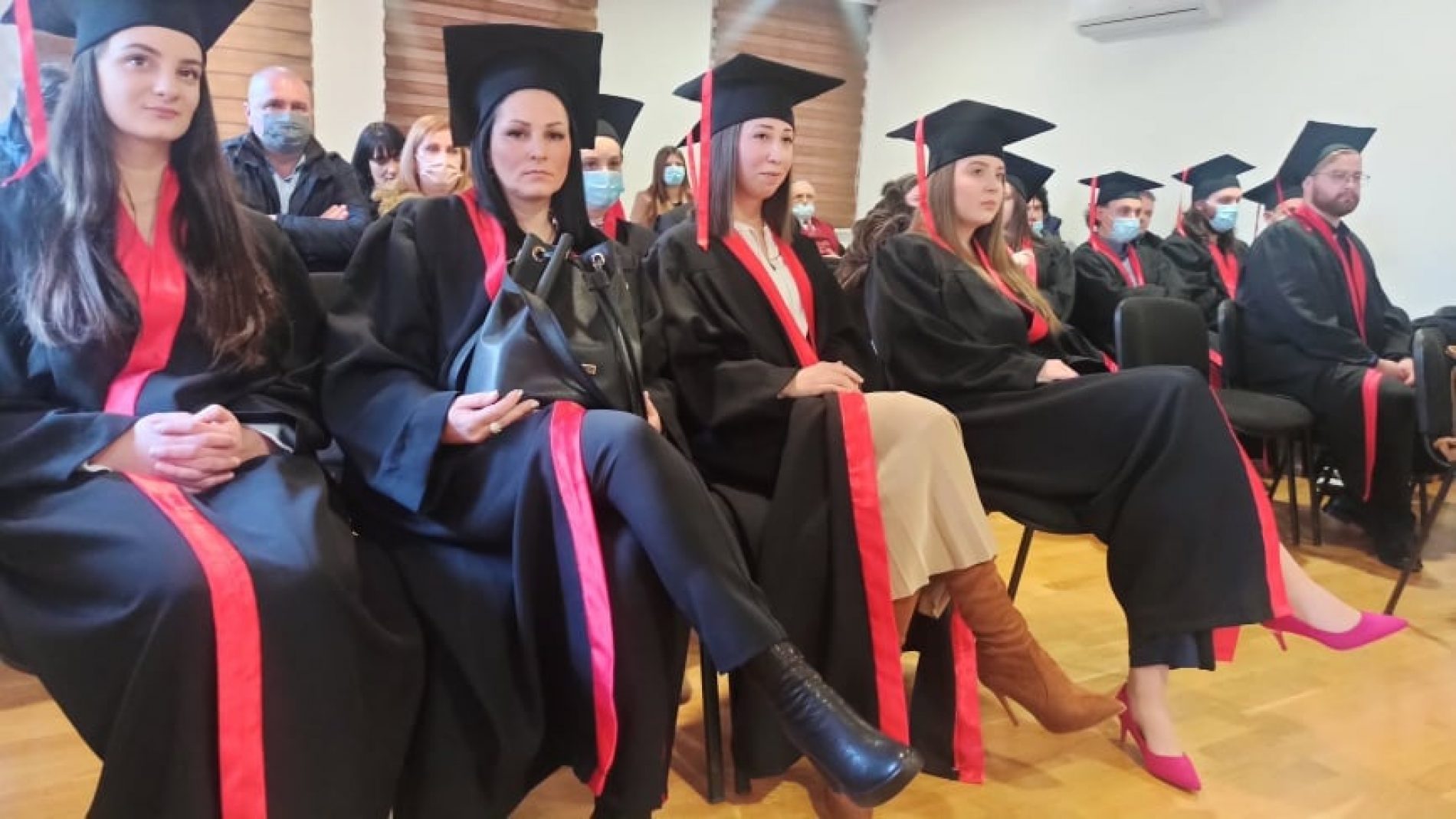 Internacionalni Univerzitet u Goraždu – Diplome dobilo 36 studenata, najavljene stipendije za studente iz BPK Goražde