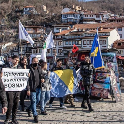 Kosovo: U Prizrenu održan marš podrške Bosni i Hercegovini