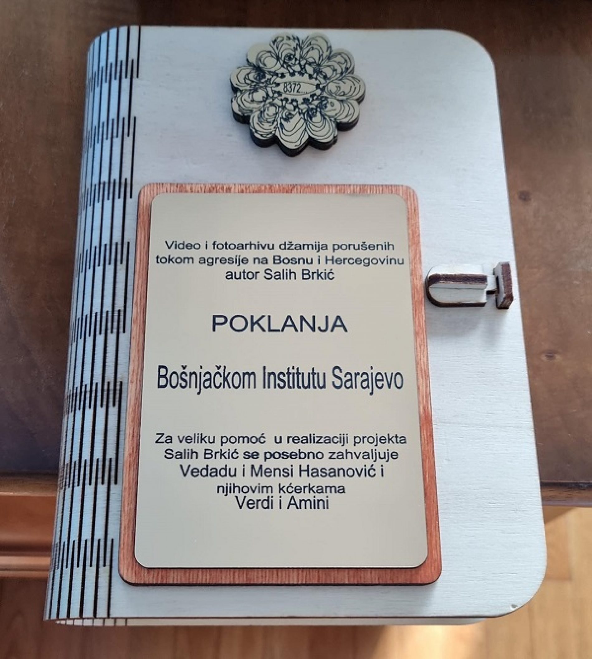Novinar Salih Brkić svoju arhivu poklonio Bošnjačkom institutu