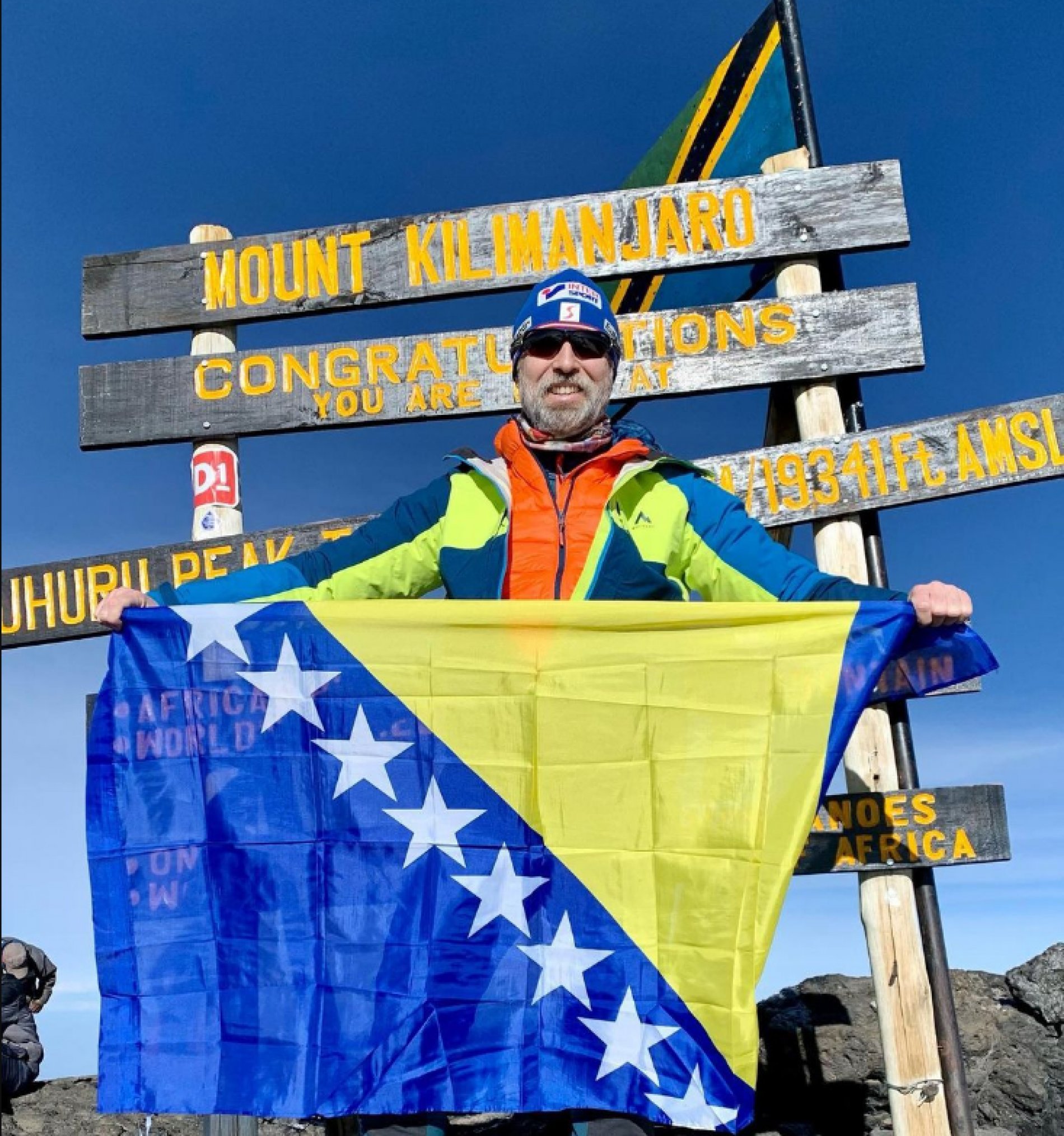 Zastava Bosne i Hercegovine i na Kilimandžaru